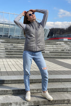 Load image into Gallery viewer, Vest demi-season, unisex, color Gray