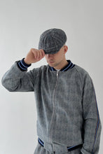 Load image into Gallery viewer, Tartan Tweed Flat Cap