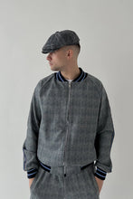 Load image into Gallery viewer, Tartan Tweed Flat Cap