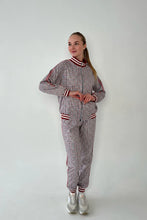 Load image into Gallery viewer, Women's Tracksuit Set in Grey