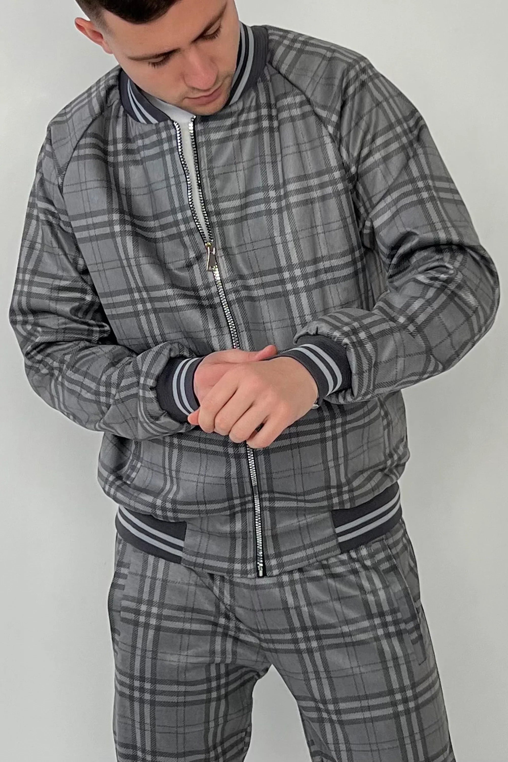 The Gentlemen Tracksuits Shop THEGENTLEMENTRACKSUITS